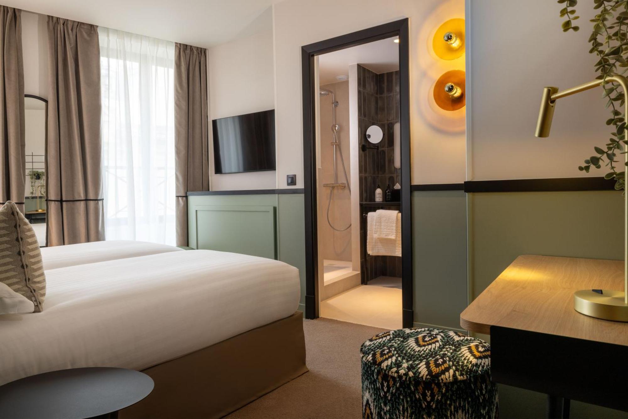 Hotel Grand Coeur Latin Париж Екстериор снимка