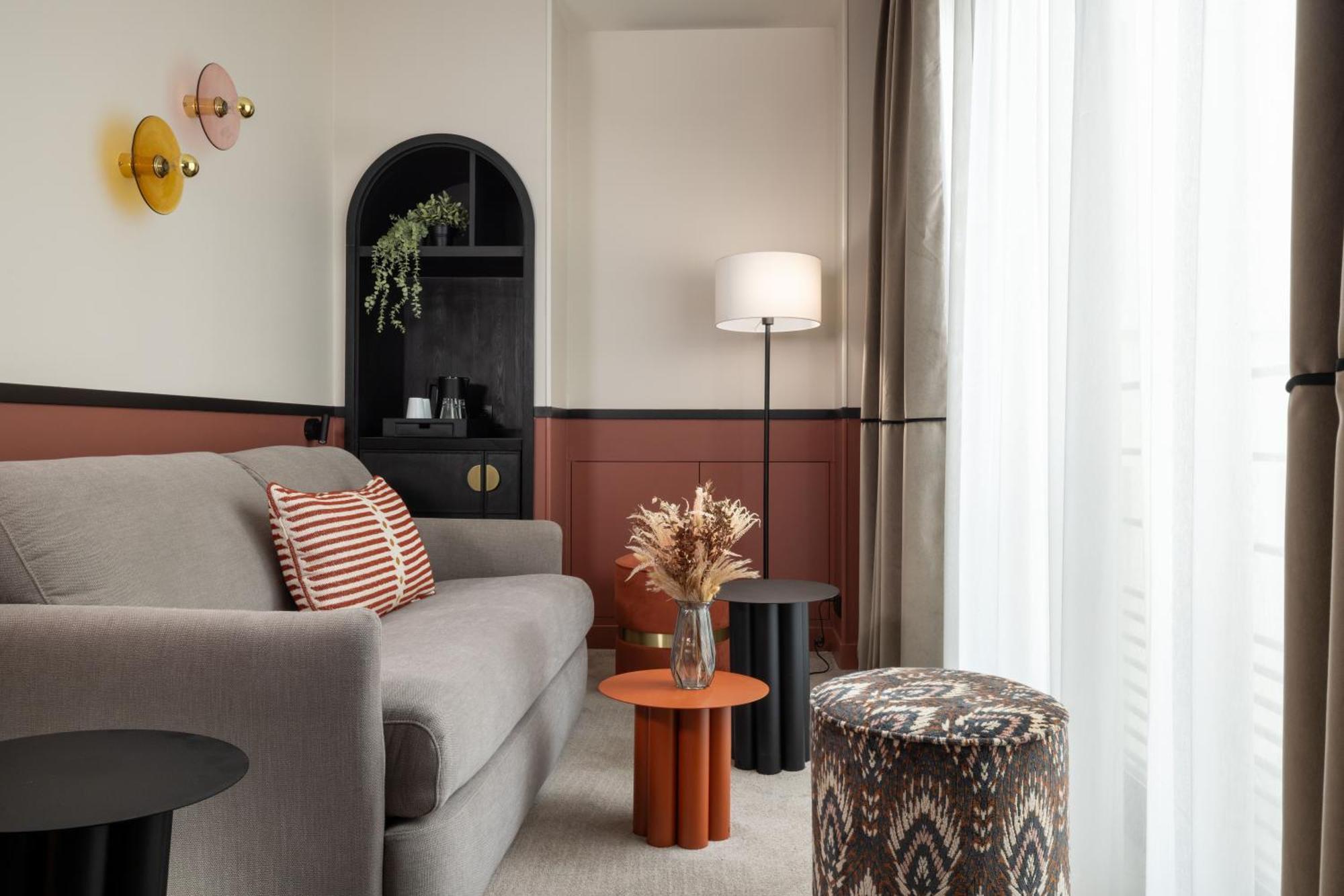 Hotel Grand Coeur Latin Париж Екстериор снимка