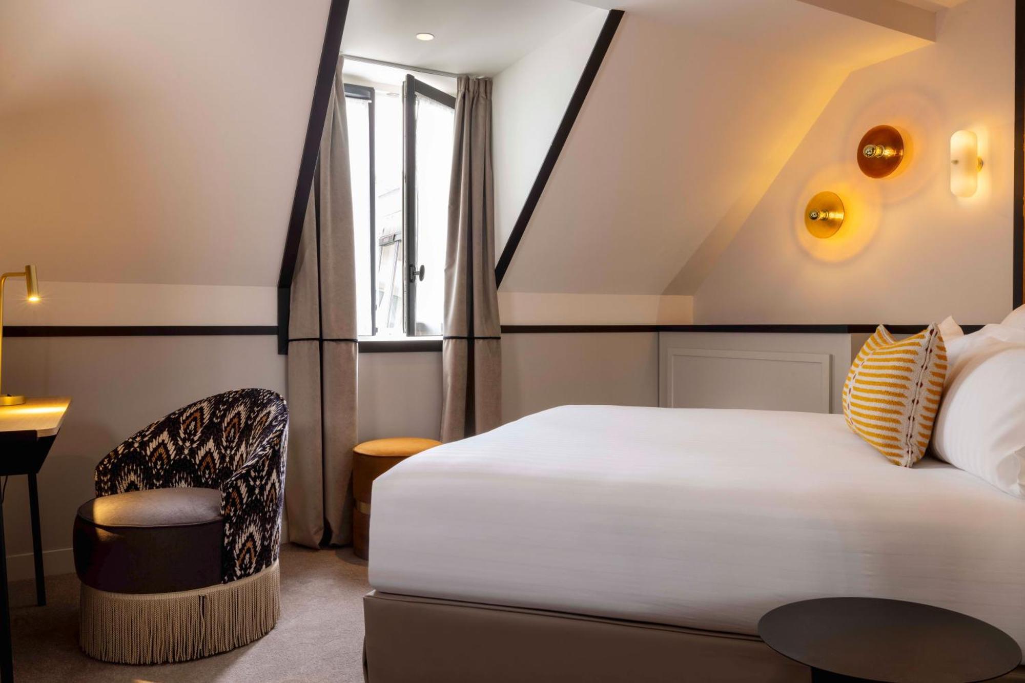 Hotel Grand Coeur Latin Париж Екстериор снимка